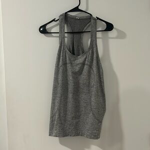 Lululemon Tank Top. Size 8. Light Grey.